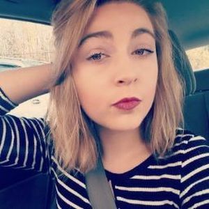 Meet your Posher, Allicia